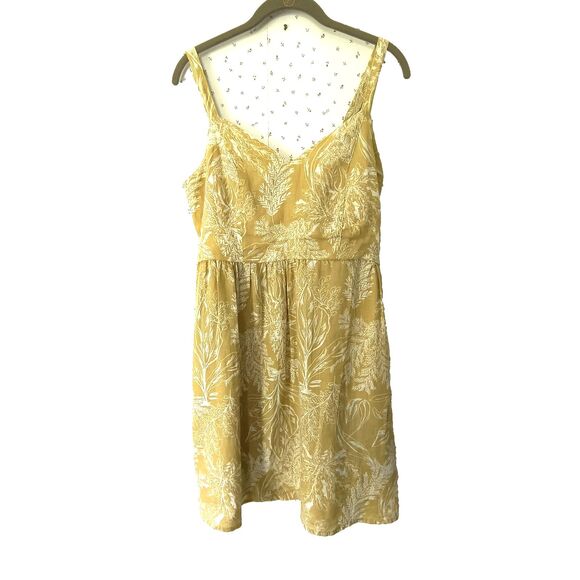 Tahari Sundress 10 Yellow Floral Short Linen Smocking Beachy Coastal Vacation - Picture 1 of 15